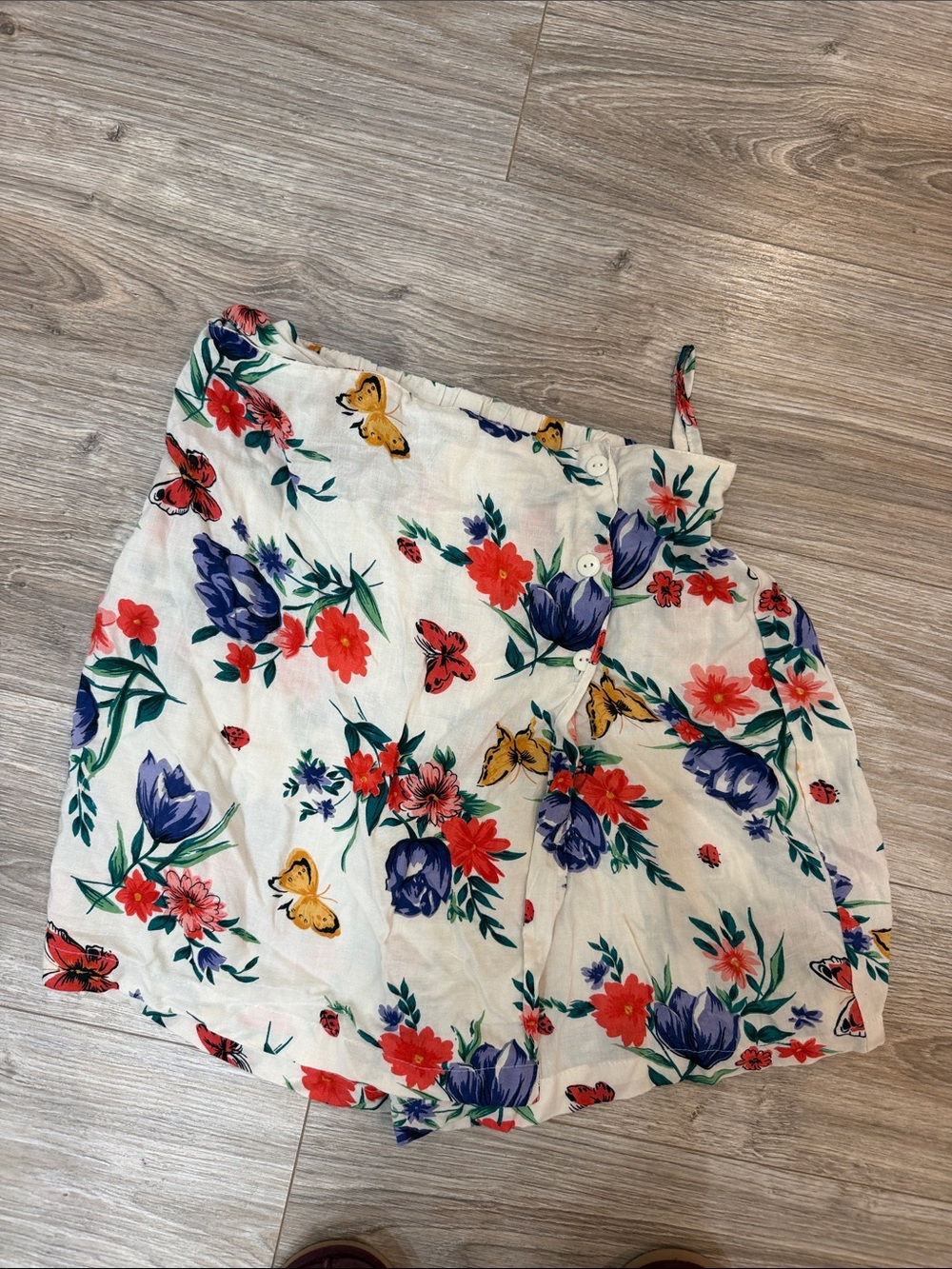 Vintage retro mini skort  Skirt with Red & Purple Floral Print size small